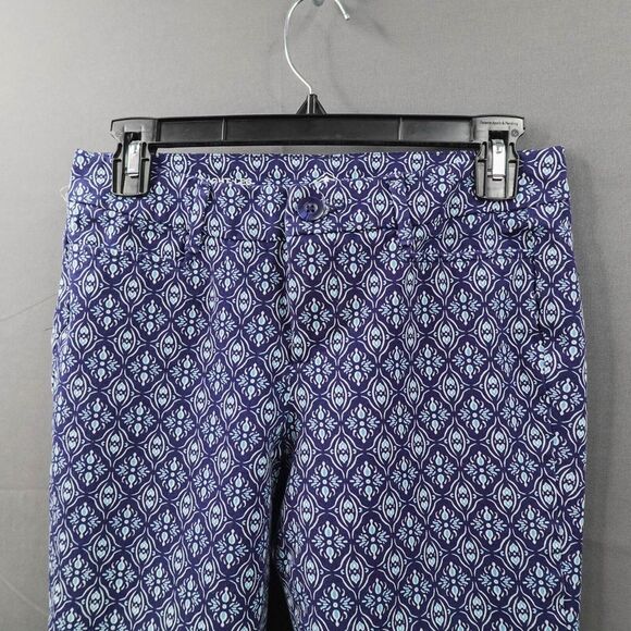 St Johns Bay Women Pants 4P 4 Petite Blue Coastal Cottage Vacation Crop Everyday - Picture 2 of 10